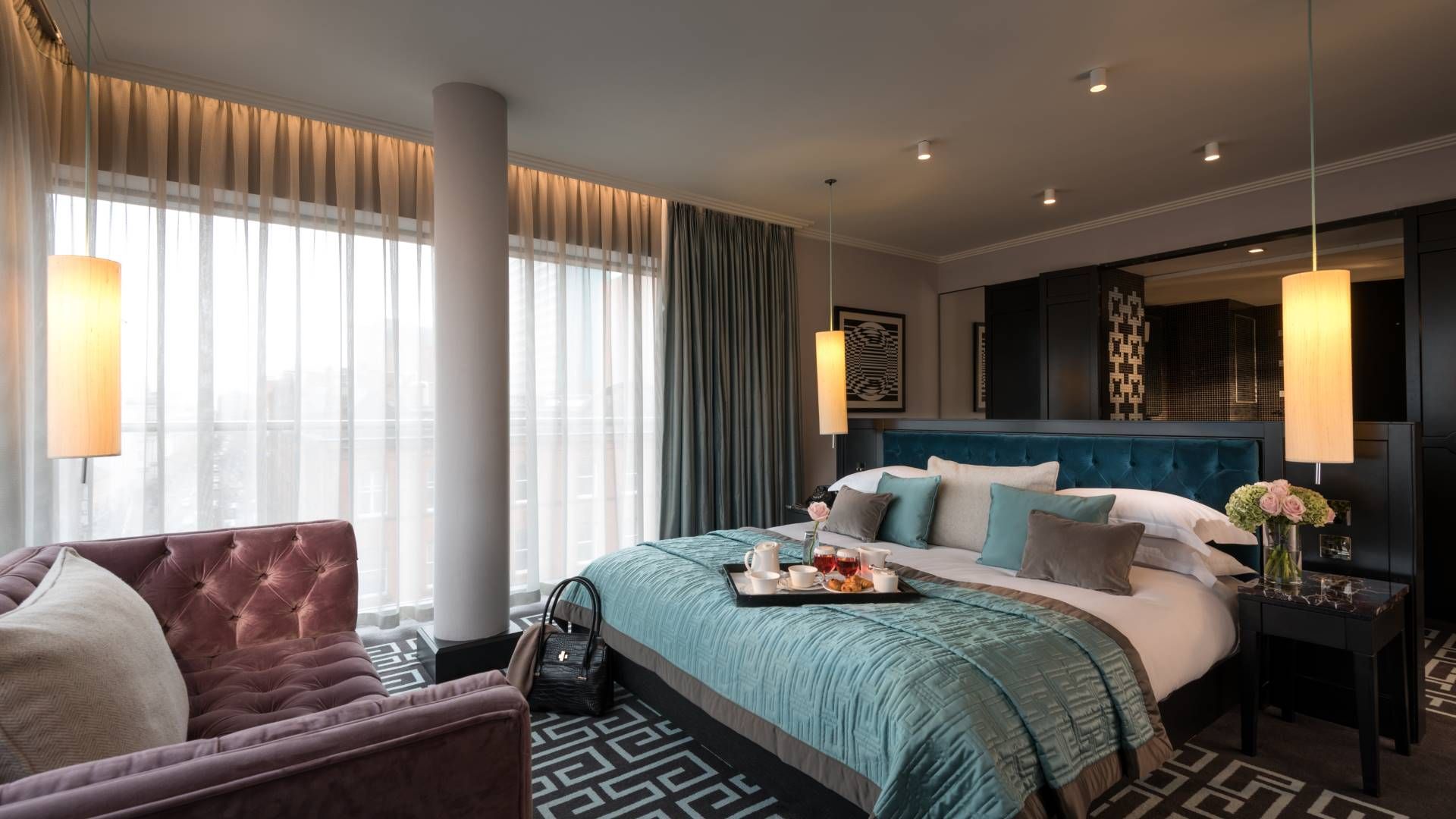 deluxe-rooms (6) (Fitz Desktop Banner)