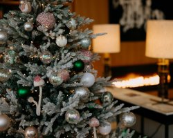 Book direct and you could find a golden envelope in your room this festive season!